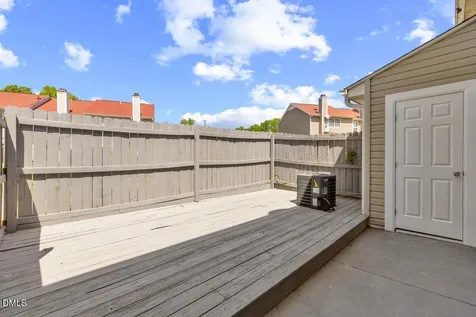 8206 Merriweather Circle Raleigh NC 27616