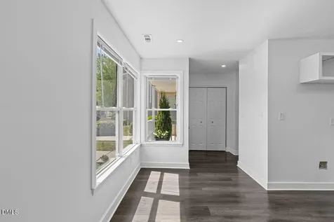 8206 Merriweather Circle Raleigh NC 27616
