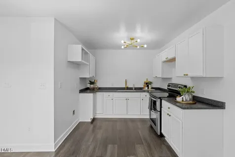8206 Merriweather Circle Raleigh NC 27616