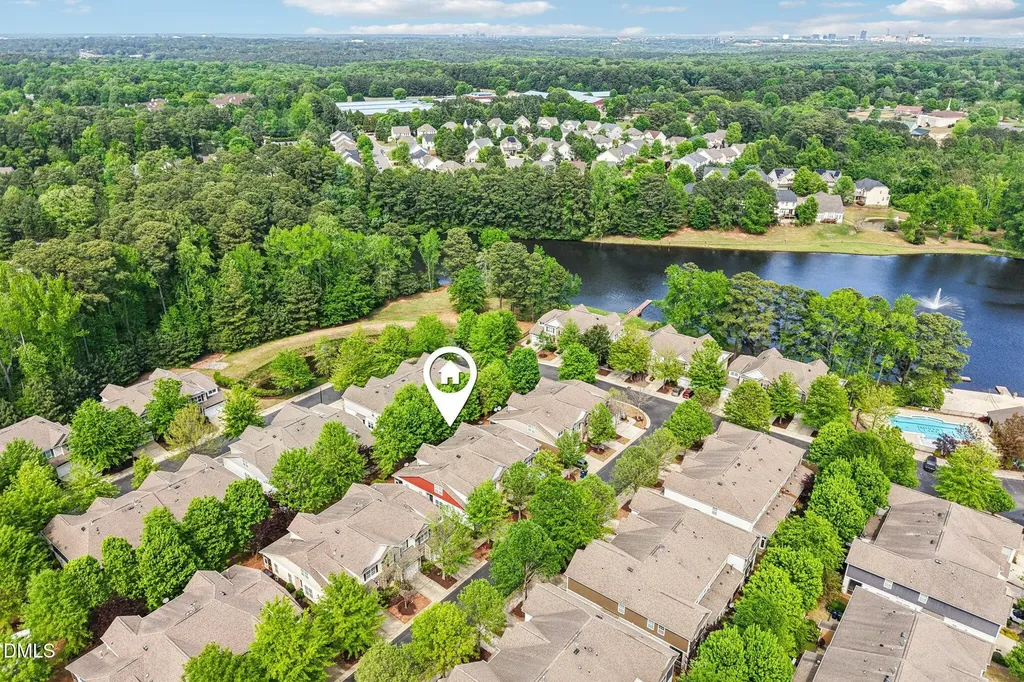 2414 Swans Rest Way Raleigh NC 27606