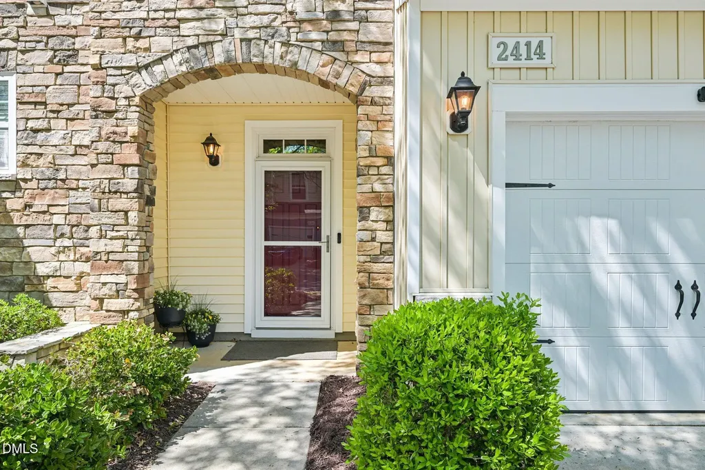2414 Swans Rest Way Raleigh NC 27606