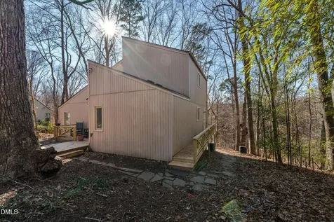 2901 Debra Drive Raleigh NC 27607