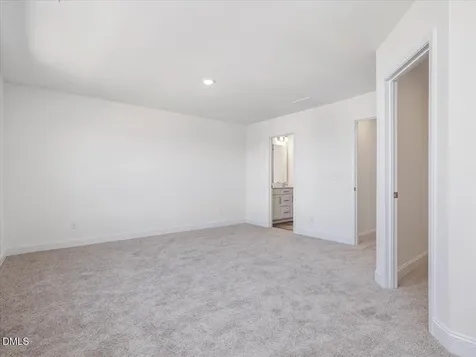 659 Sefton Park Drive Zebulon NC 27597