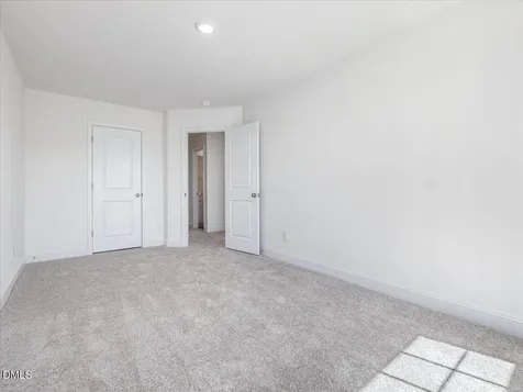 659 Sefton Park Drive Zebulon NC 27597