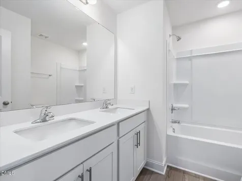 659 Sefton Park Drive Zebulon NC 27597
