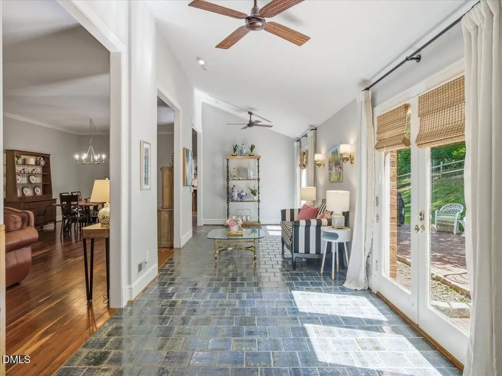 12 Lanier Drive Chapel Hill NC 27517