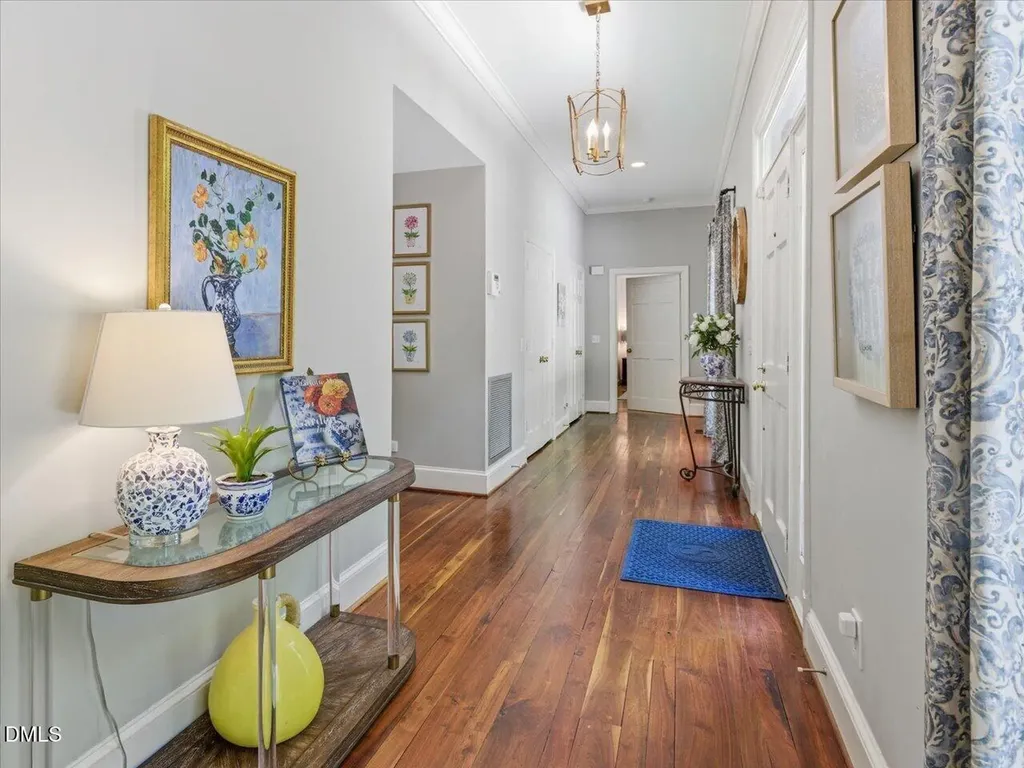 12 Lanier Drive Chapel Hill NC 27517