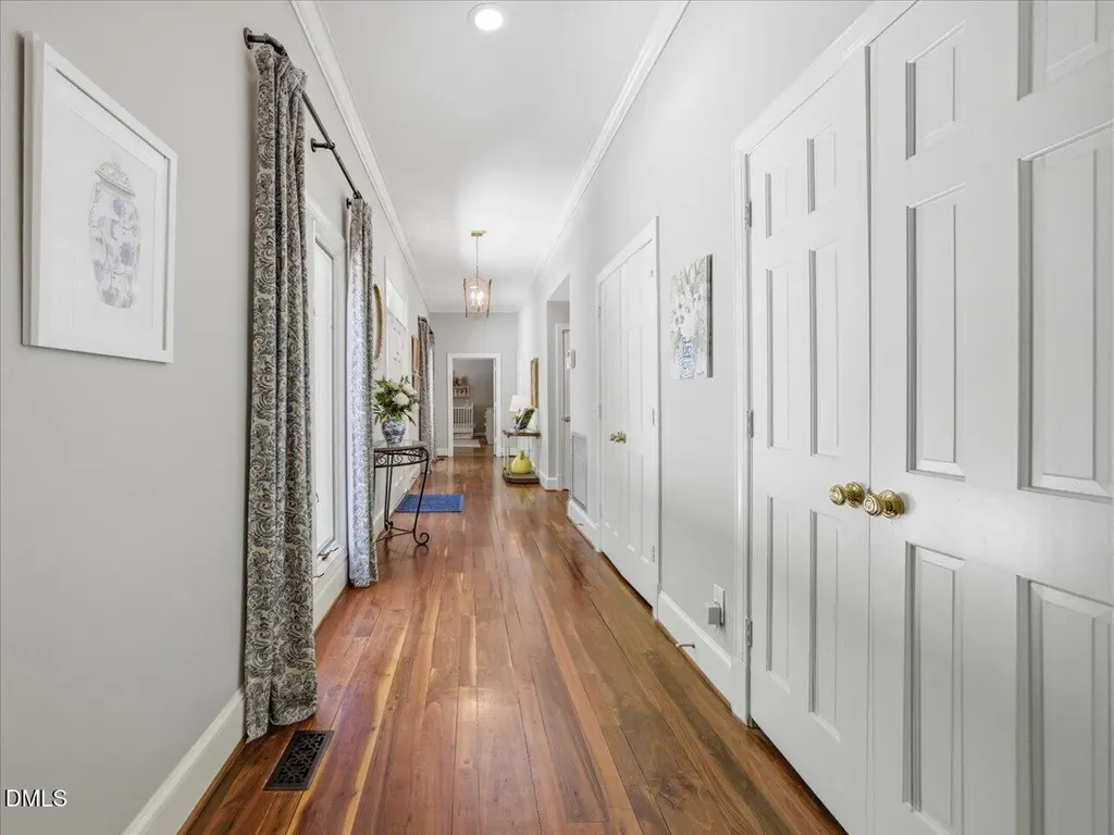 12 Lanier Drive Chapel Hill NC 27517
