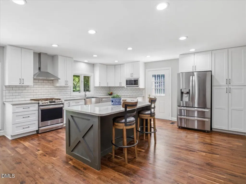 12 Lanier Drive Chapel Hill NC 27517