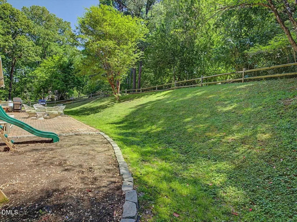 12 Lanier Drive Chapel Hill NC 27517