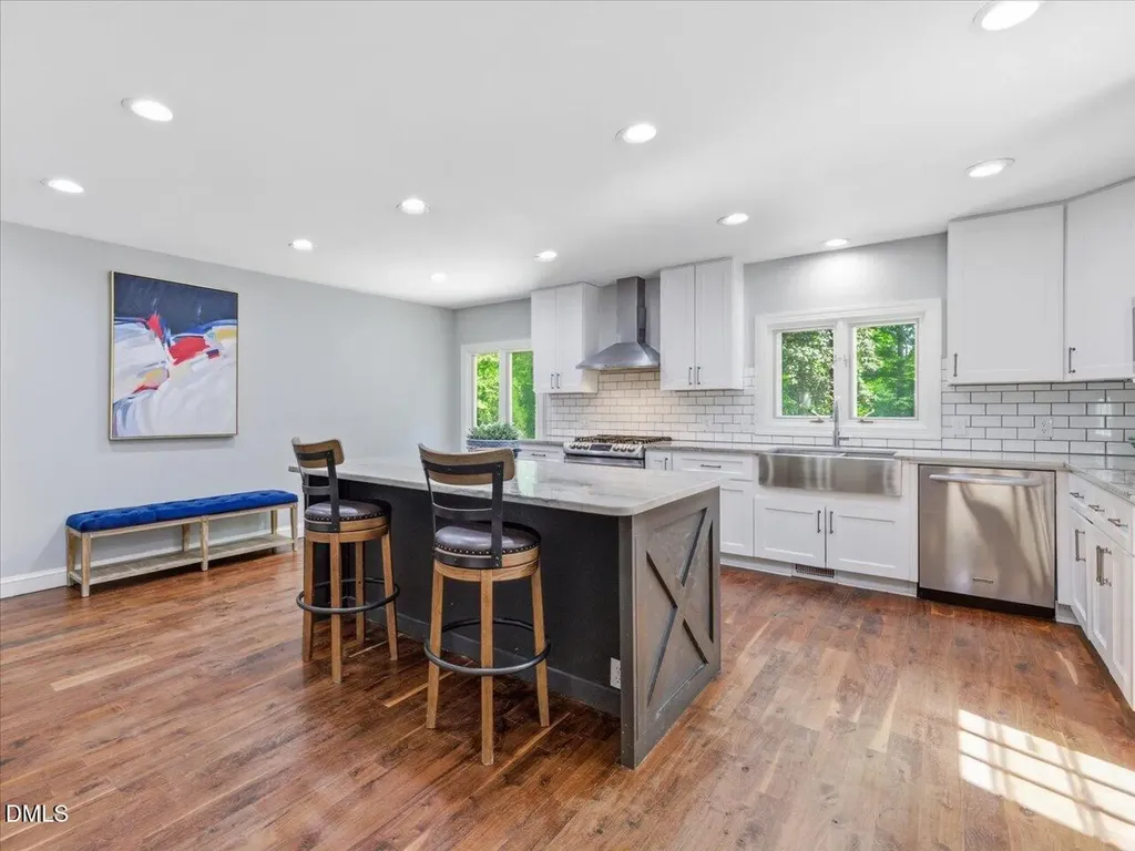 12 Lanier Drive Chapel Hill NC 27517