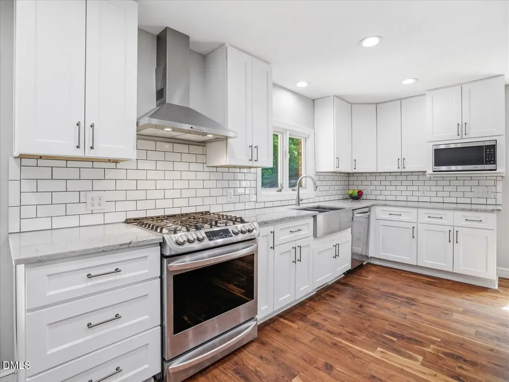 12 Lanier Drive Chapel Hill NC 27517