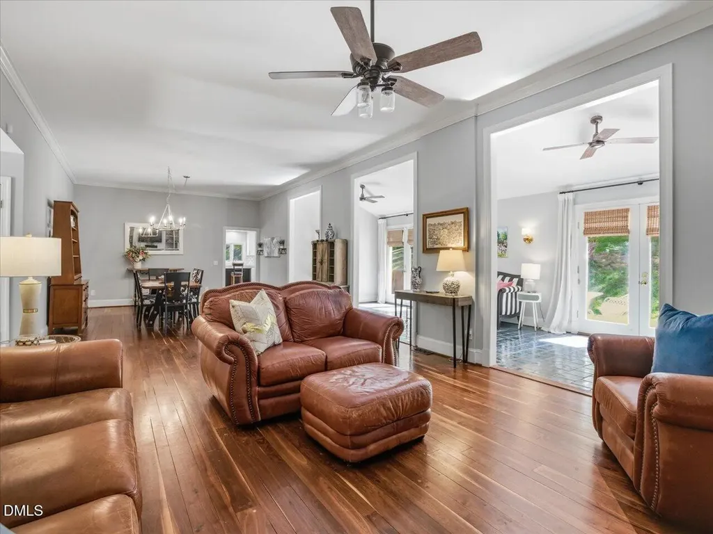 12 Lanier Drive Chapel Hill NC 27517