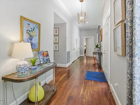 12 Lanier Drive Chapel Hill NC 27517
