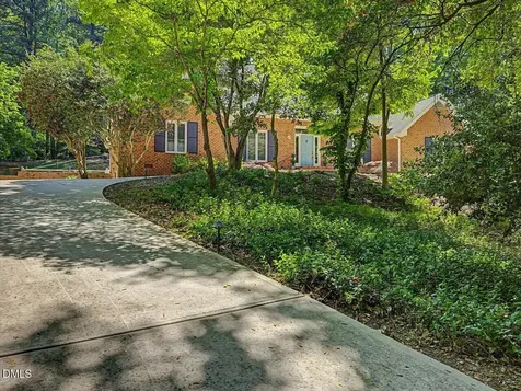 12 Lanier Drive Chapel Hill NC 27517