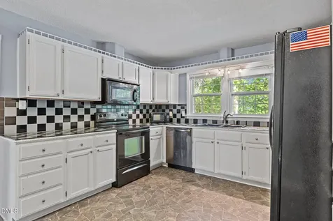 5308 Foxfire Road Fayetteville NC 28303