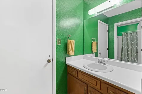 113 Cameron Court Cary NC 27511