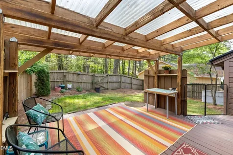 113 Cameron Court Cary NC 27511