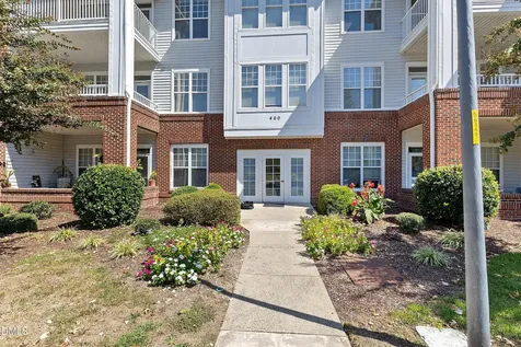427 Eyam Hall Lane Apex NC 27502