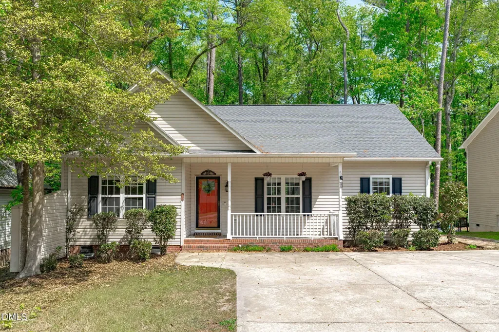 989 Whistling Wind Sanford NC 27332