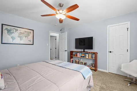 109 Hilary Place Cary NC 27513