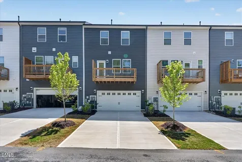 421 Rowe Way Knightdale NC 27545