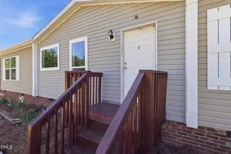 1621 Crawford Road Graham NC 27253