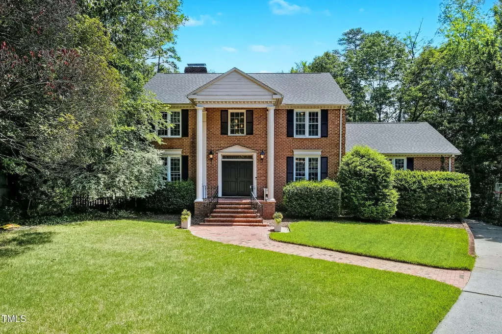 6 St James Place Chapel Hill NC 27514