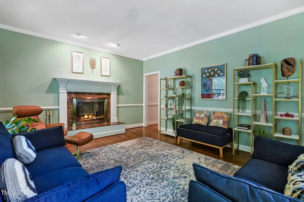 6 St James Place Chapel Hill NC 27514
