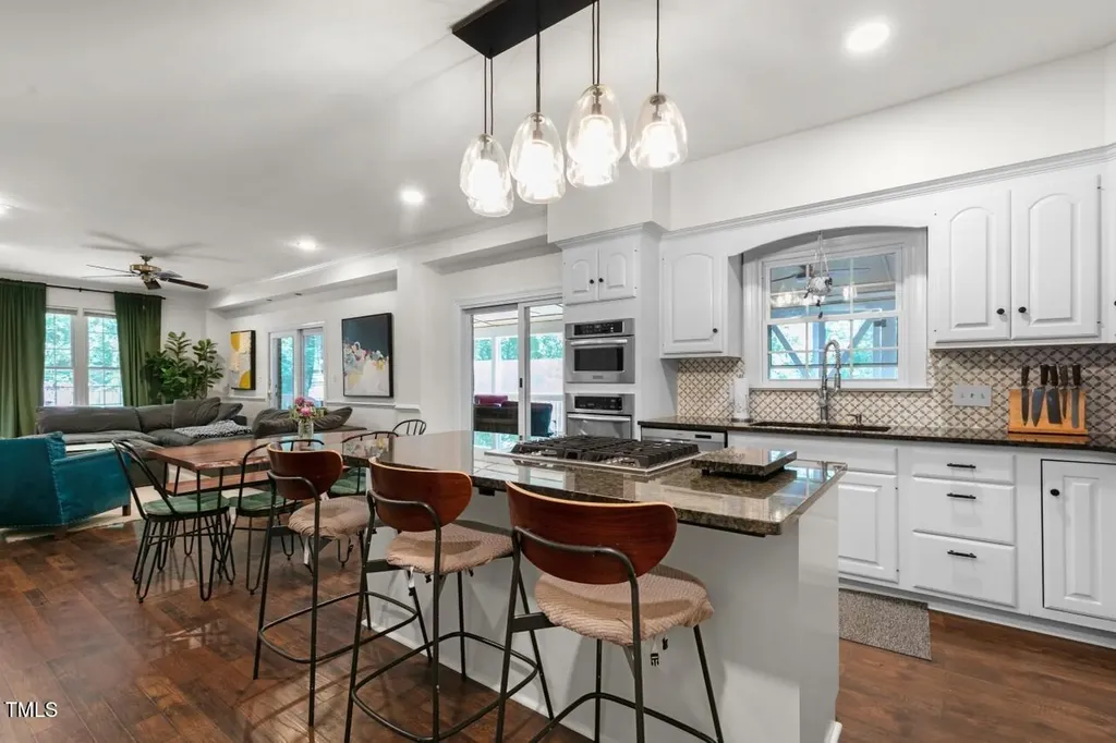 6 St James Place Chapel Hill NC 27514