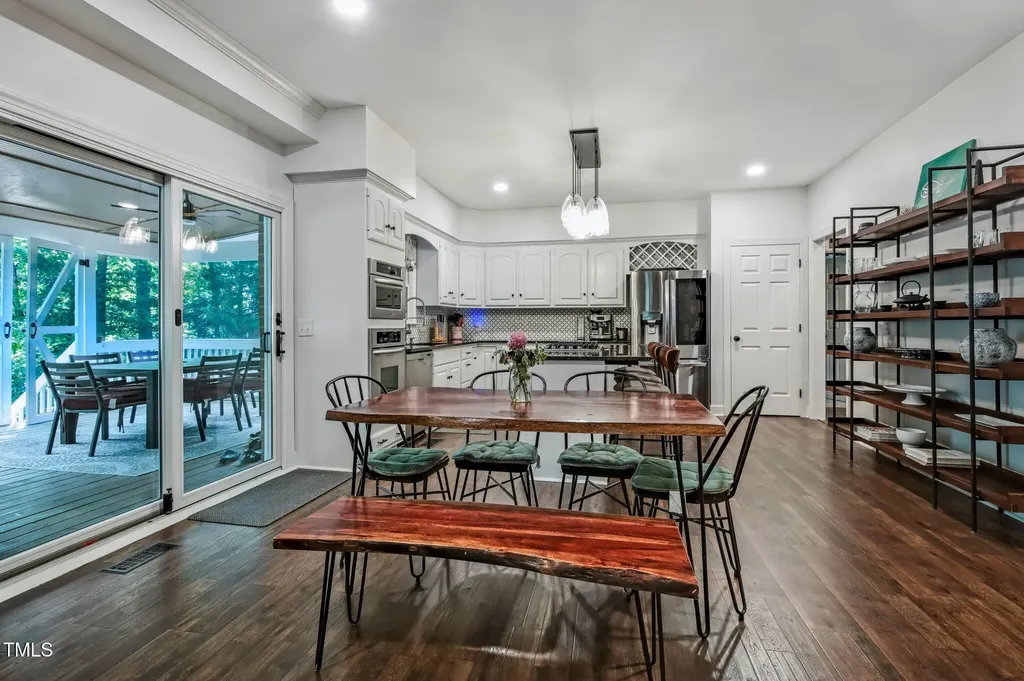 6 St James Place Chapel Hill NC 27514