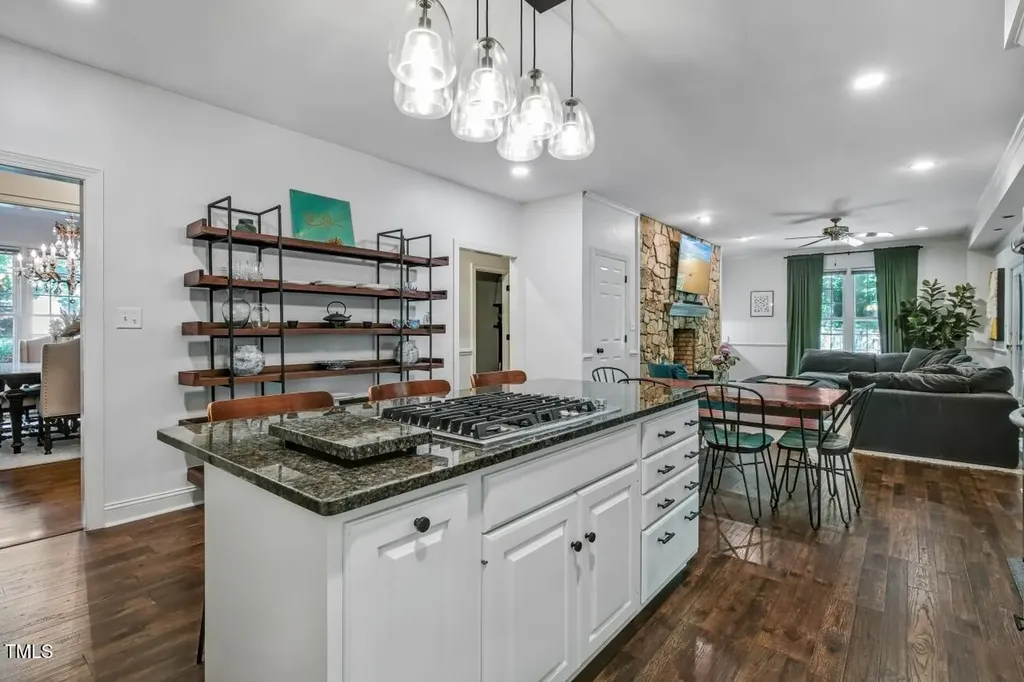 6 St James Place Chapel Hill NC 27514
