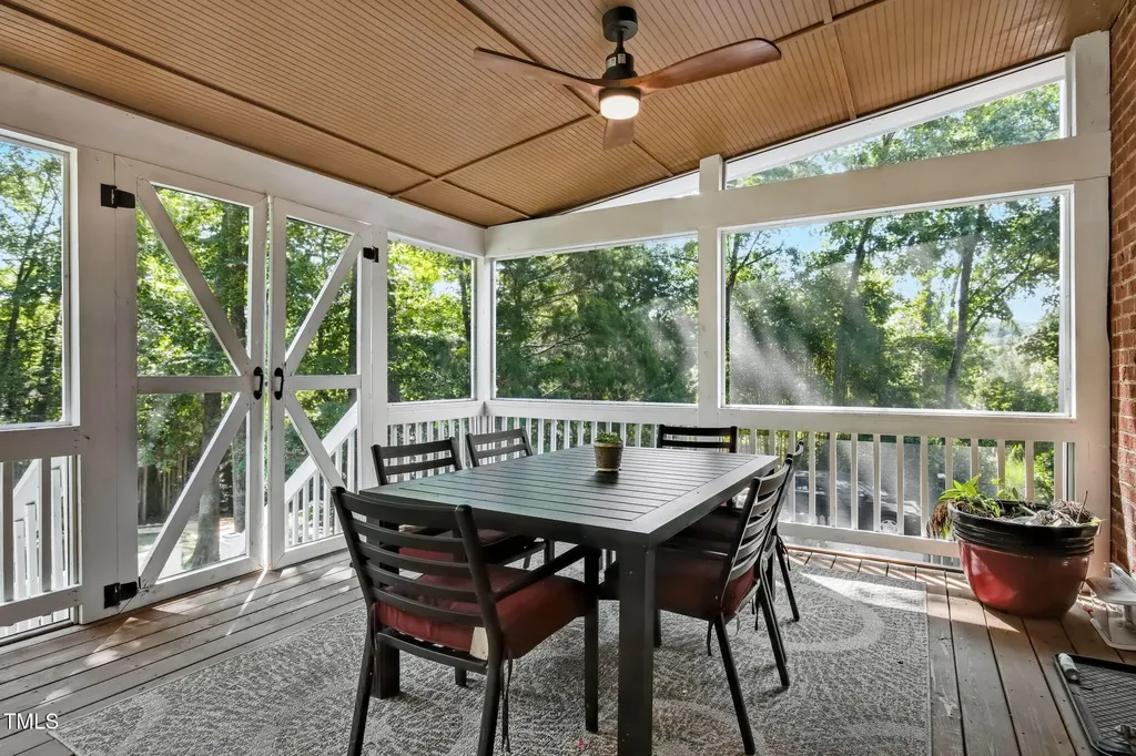 6 St James Place Chapel Hill NC 27514