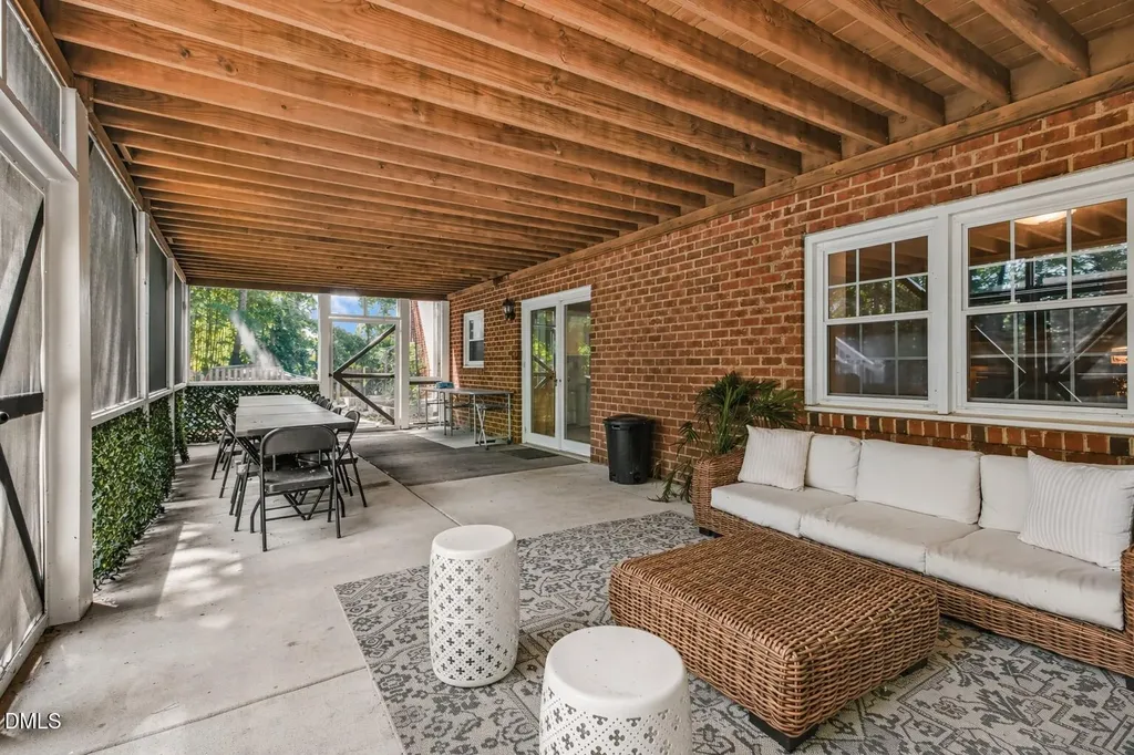 6 St James Place Chapel Hill NC 27514