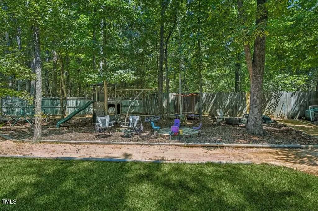 6 St James Place Chapel Hill NC 27514
