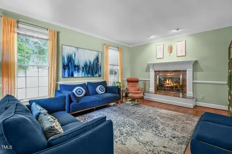 6 St James Place Chapel Hill NC 27514