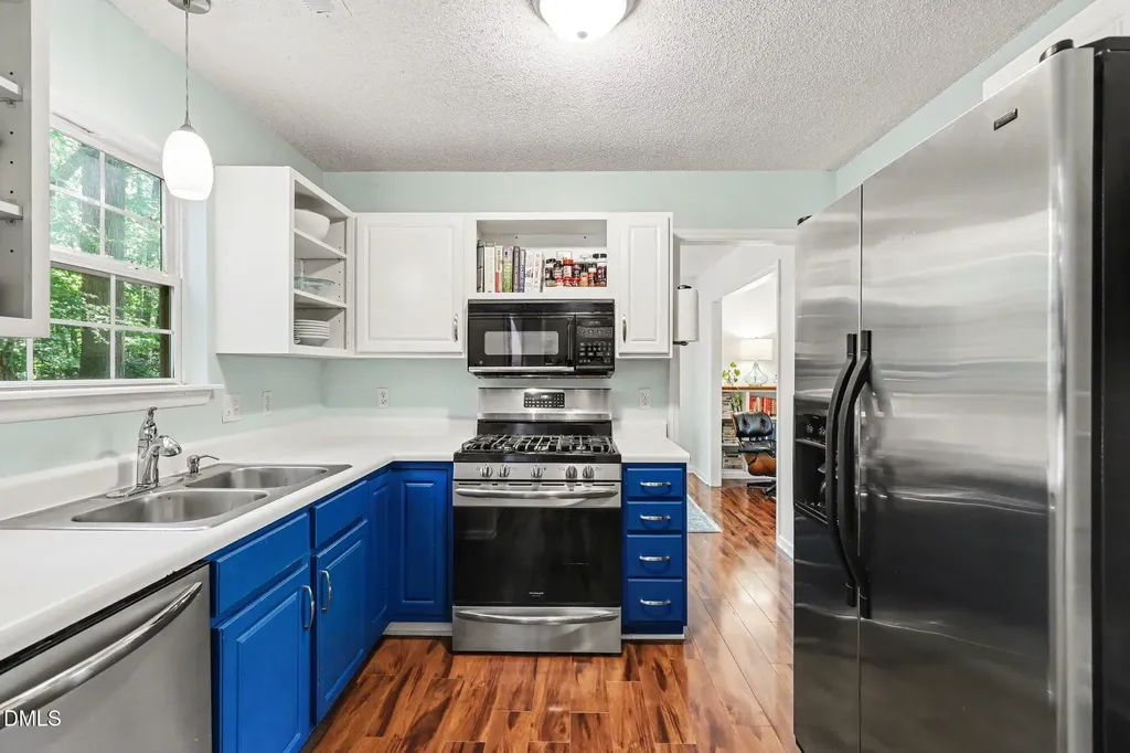 4204 Loch Harbour Lane Raleigh NC 27606