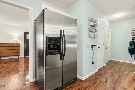 4204 Loch Harbour Lane Raleigh NC 27606