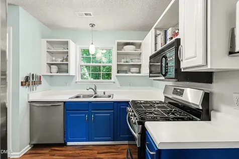 4204 Loch Harbour Lane Raleigh NC 27606