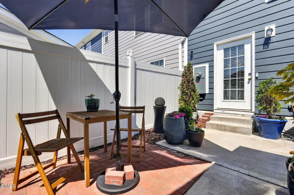 4819 Crescent Square Street Raleigh NC 27616