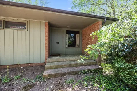 129 Forest Park Drive Thomasville NC 27360