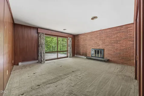 129 Forest Park Drive Thomasville NC 27360