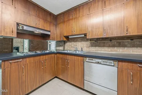 129 Forest Park Drive Thomasville NC 27360