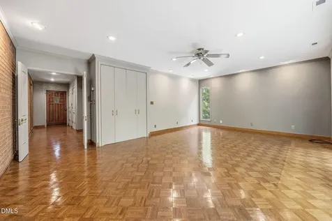 129 Forest Park Drive Thomasville NC 27360