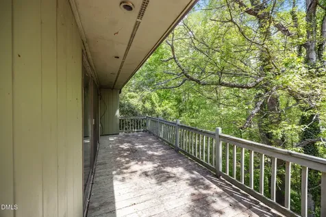 129 Forest Park Drive Thomasville NC 27360