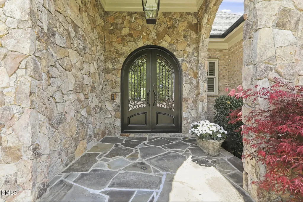 5109 Huntley Grove Court Fuquay Varina NC 27526