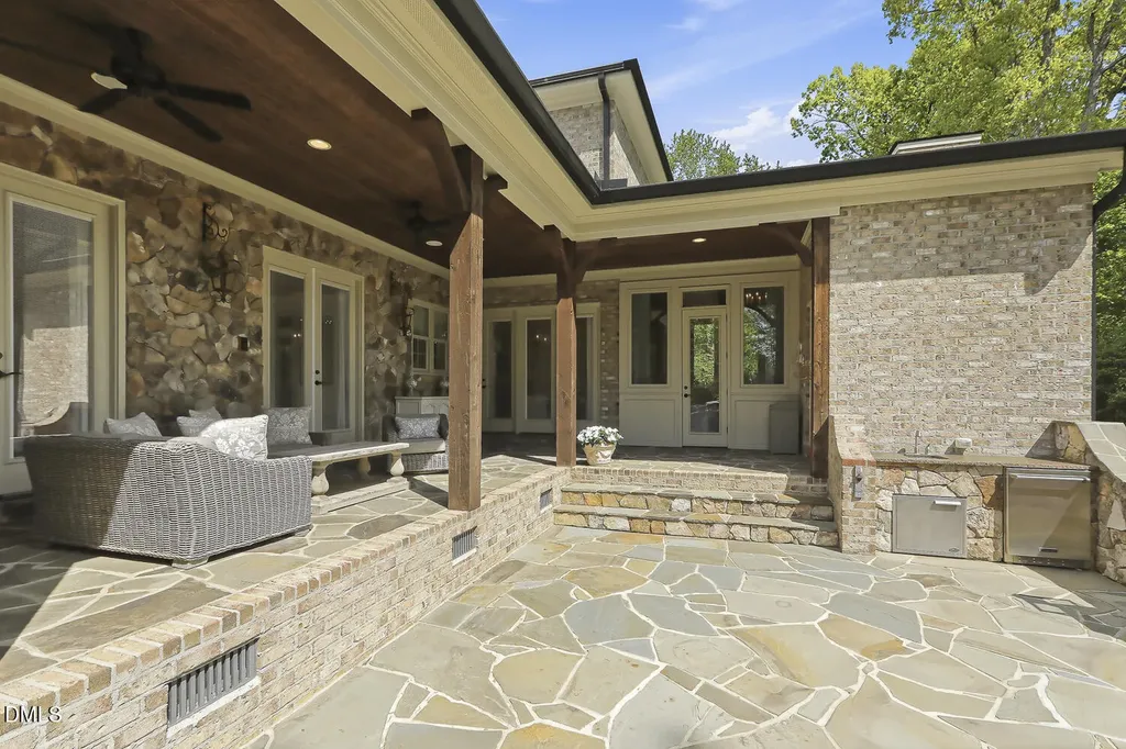 5109 Huntley Grove Court Fuquay Varina NC 27526