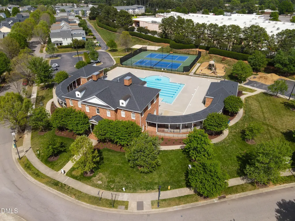 1103 Renewal Place Raleigh NC 27603