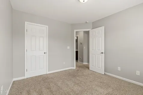 1103 Renewal Place Raleigh NC 27603