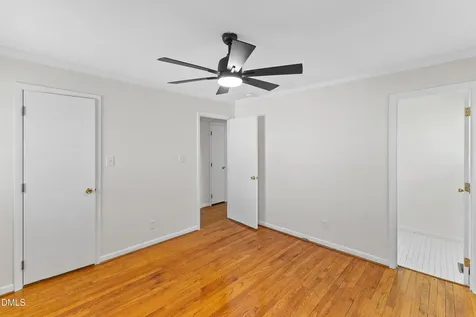718 S Hughes Street Apex NC 27502